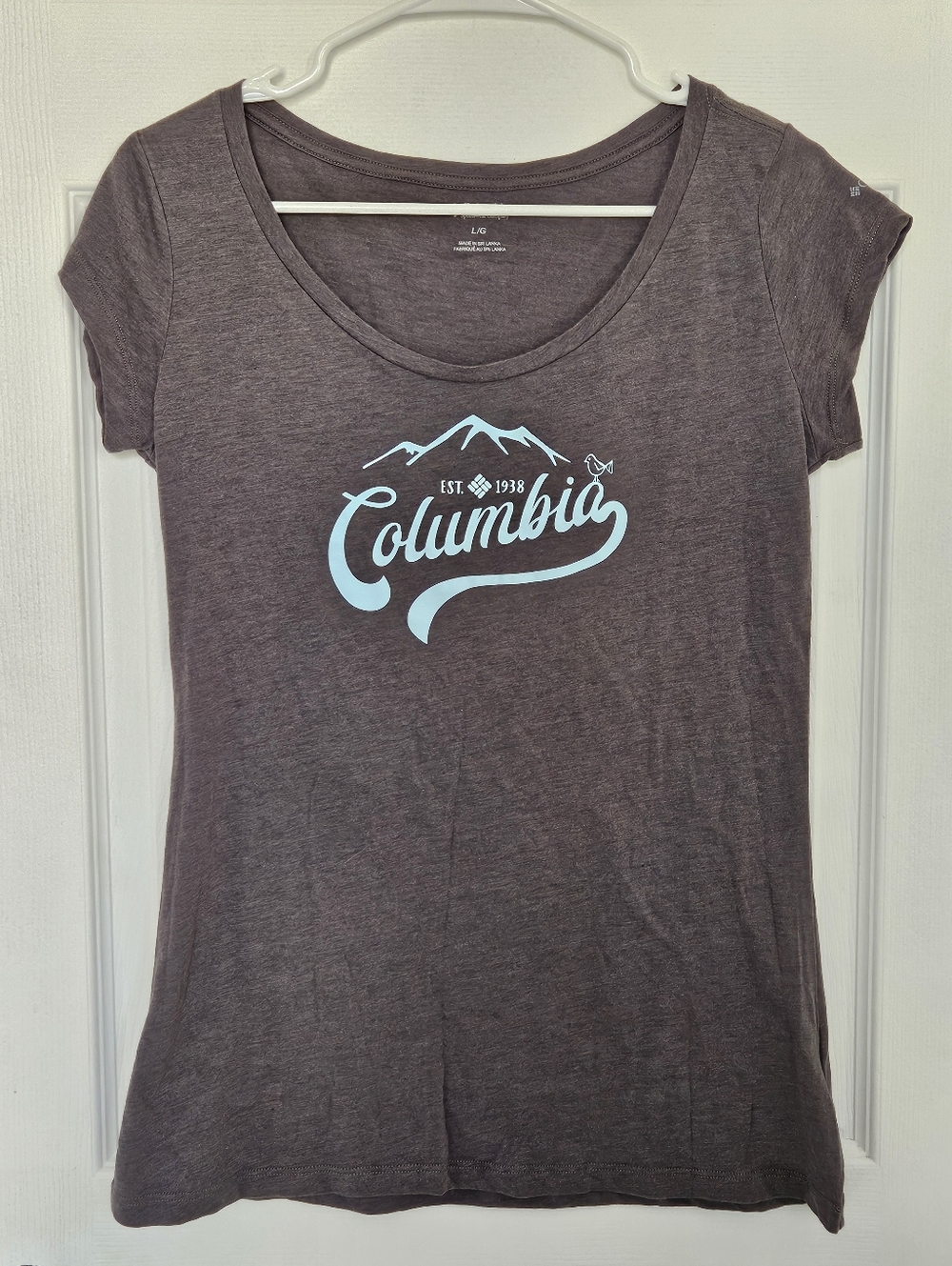 Columbia Women's Short Sleeve Scoop Tee in Heather Brown with Light Blue Logo